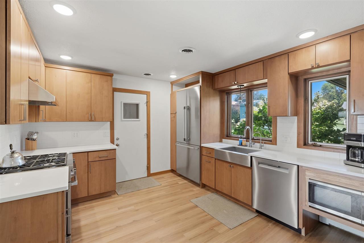 903 K Avenue Kalona IA 52247