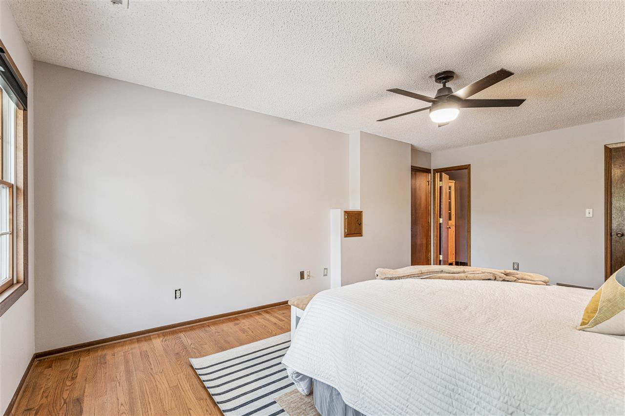 2259 Cae Drive Iowa City IA 52246