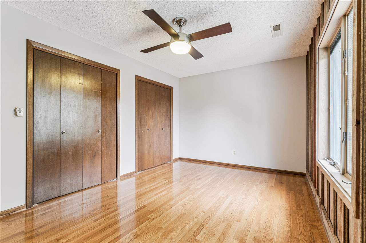 2259 Cae Drive Iowa City IA 52246