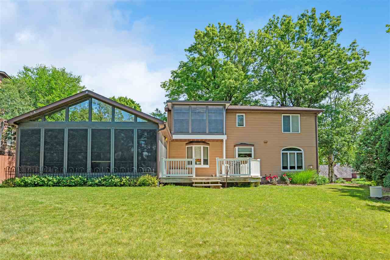 2259 Cae Drive Iowa City IA 52246
