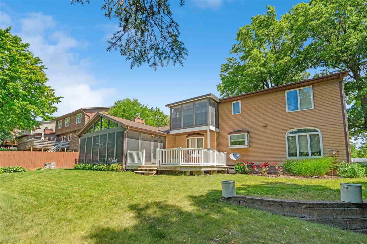 2259 Cae Drive Iowa City IA 52246