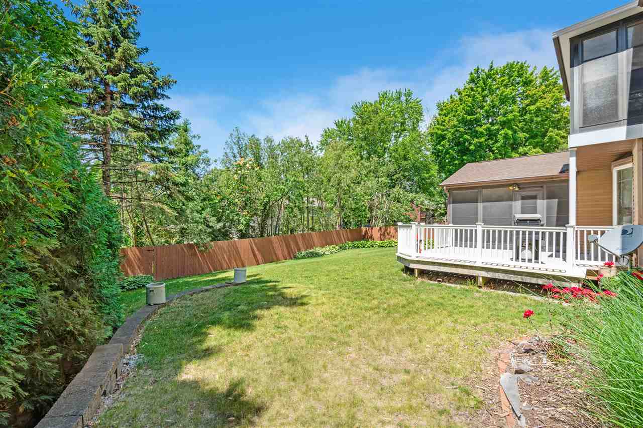 2259 Cae Drive Iowa City IA 52246