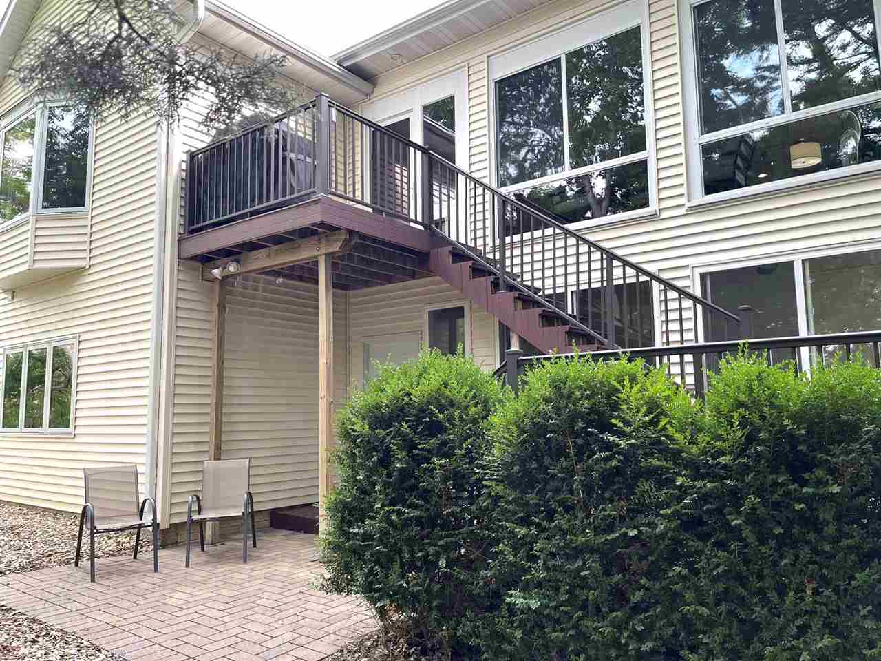 2107 Glen Oaks Knoll Coralville IA 52241