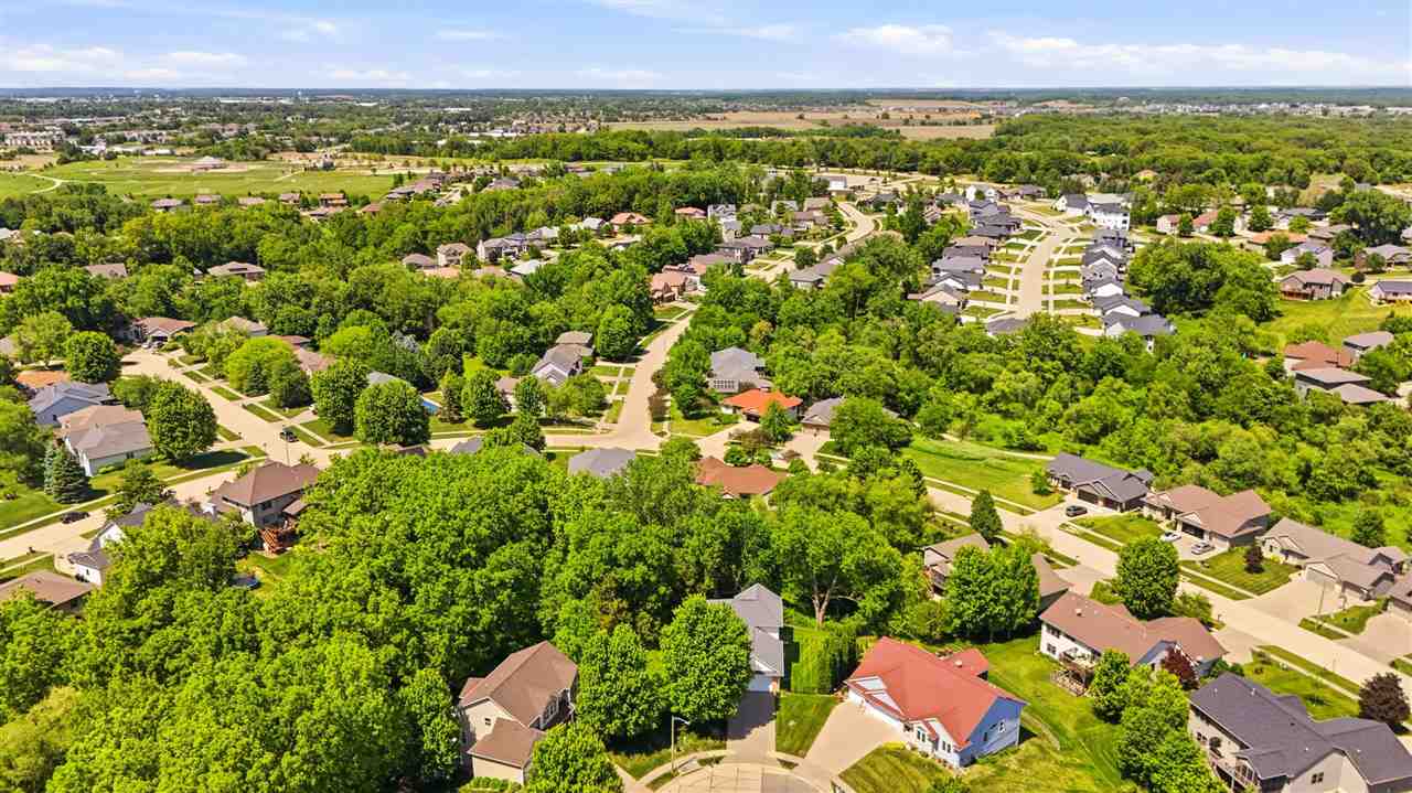 2107 Glen Oaks Knoll Coralville IA 52241