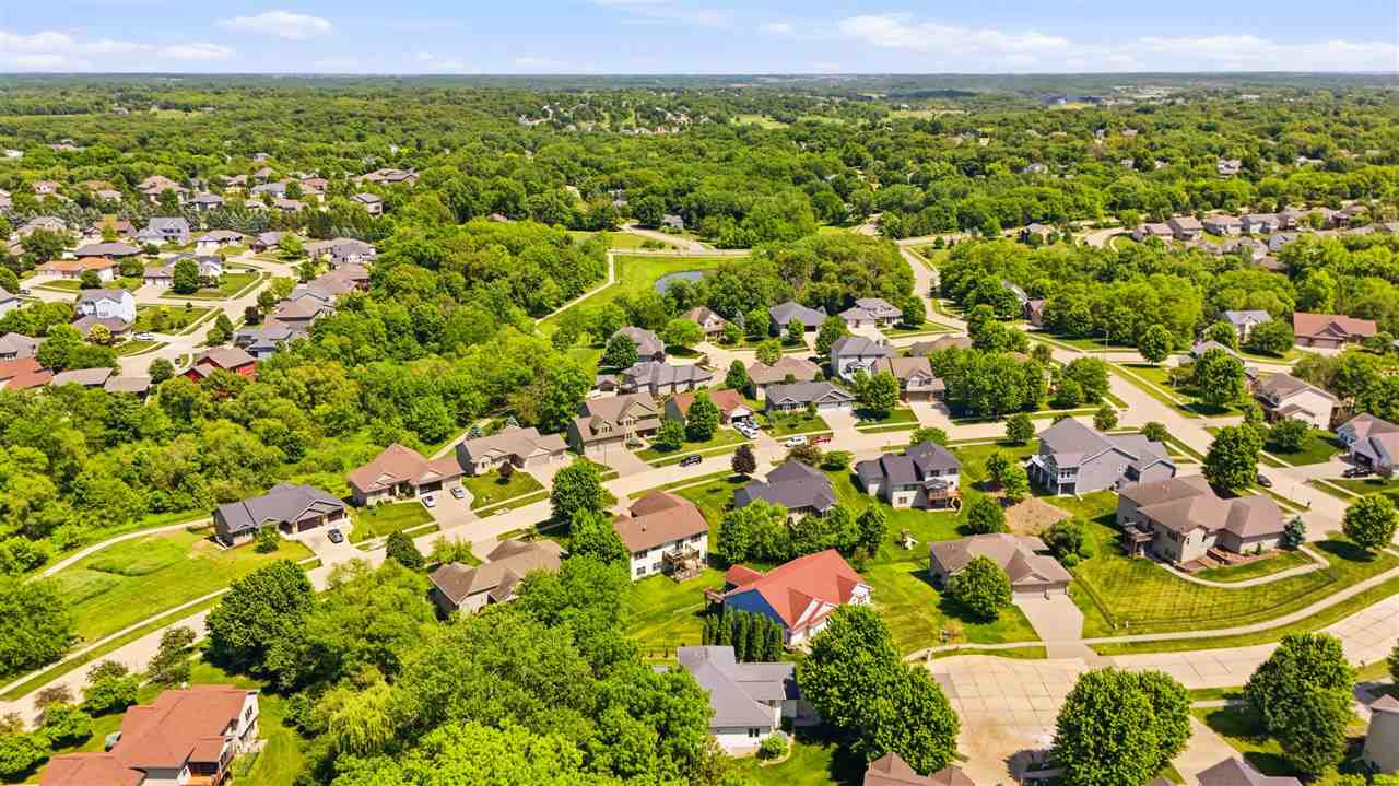 2107 Glen Oaks Knoll Coralville IA 52241