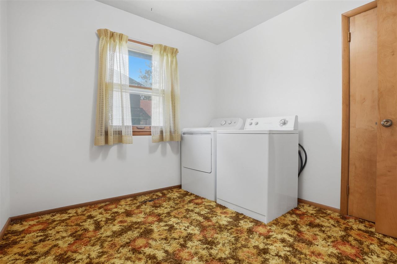102 S Farmer Street Brighton IA 52540