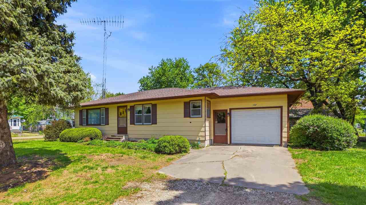 102 S Farmer Street Brighton IA 52540