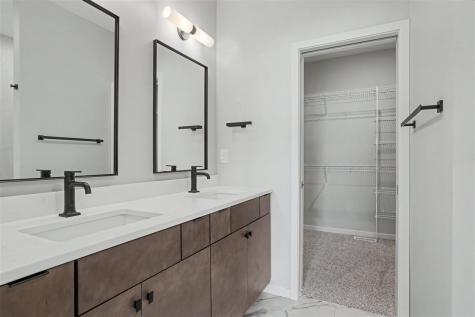 1280 Sand Prairie Drive Iowa City IA 52240