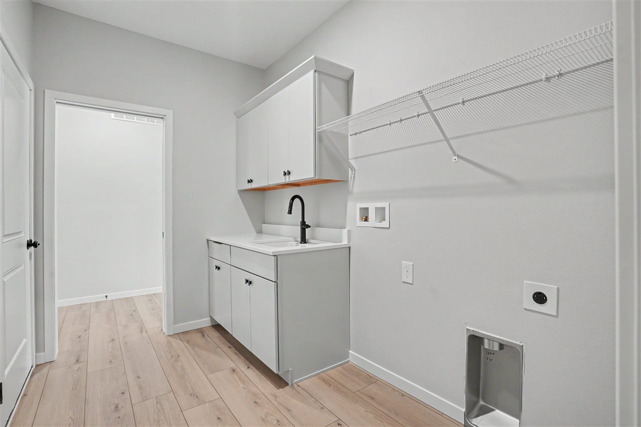 1280 Sand Prairie Drive Iowa City IA 52240