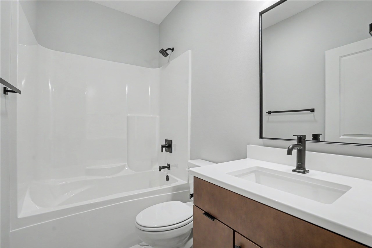 1280 Sand Prairie Drive Iowa City IA 52240