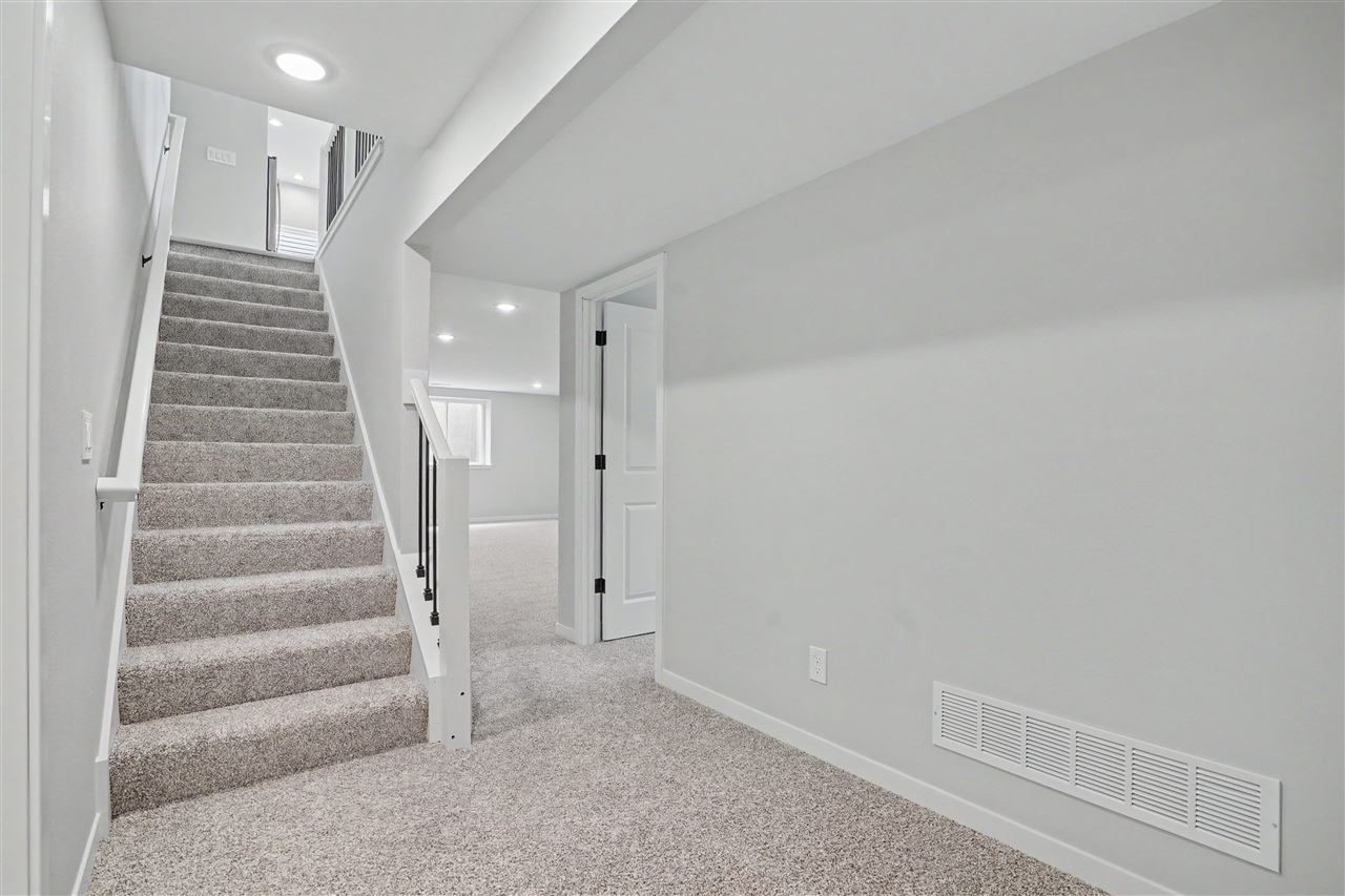 1280 Sand Prairie Drive Iowa City IA 52240