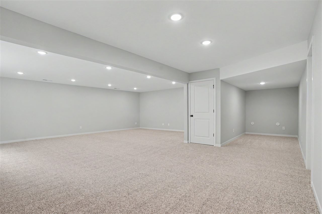 1280 Sand Prairie Drive Iowa City IA 52240