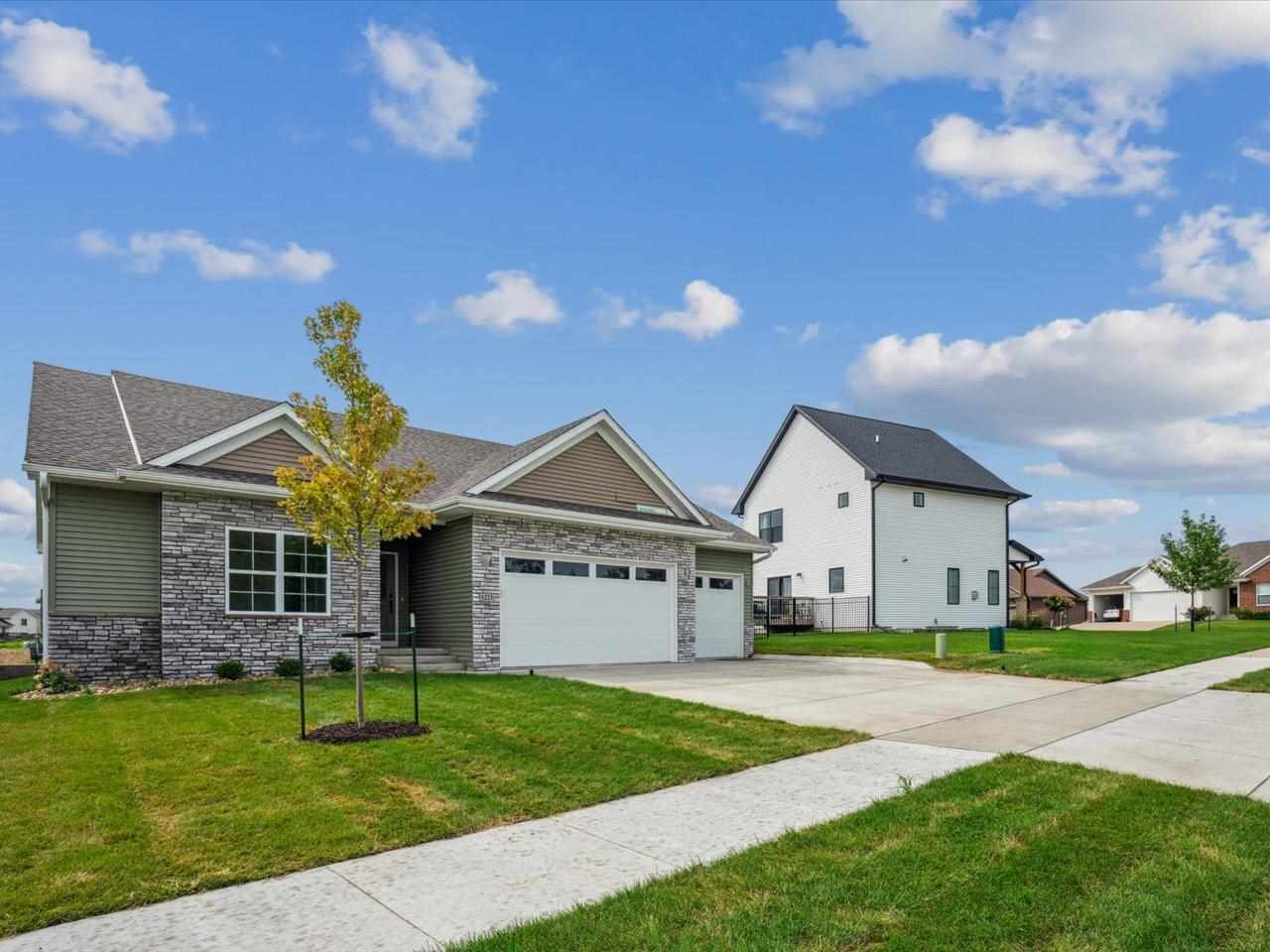 1223 Covered Wagon Drive Iowa City IA 52240