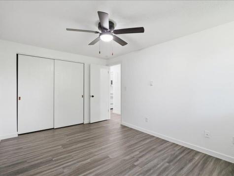 812 Benton Drive #14 Iowa City IA 52246