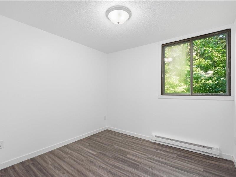812 Benton Drive #14 Iowa City IA 52246