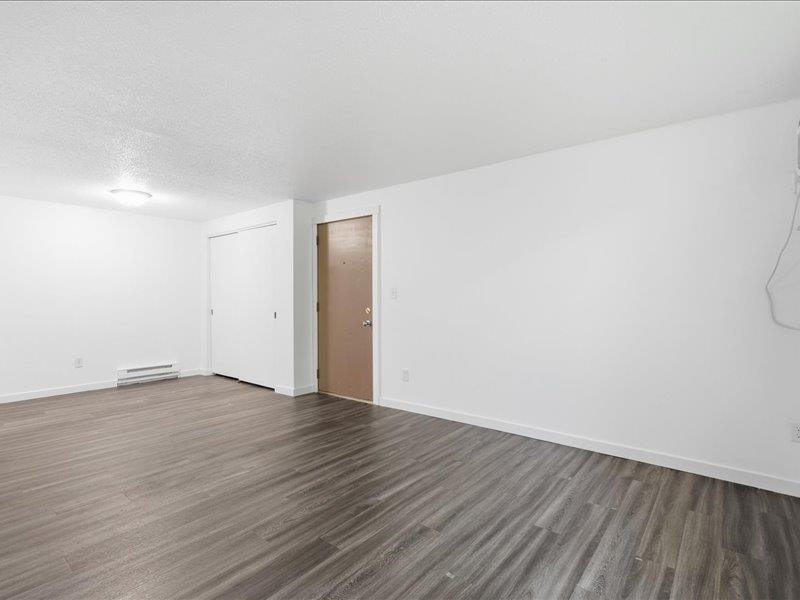 812 Benton Drive #14 Iowa City IA 52246