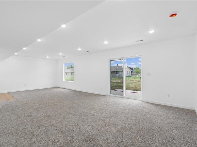 114 Cherry Lane Riverside IA 52327