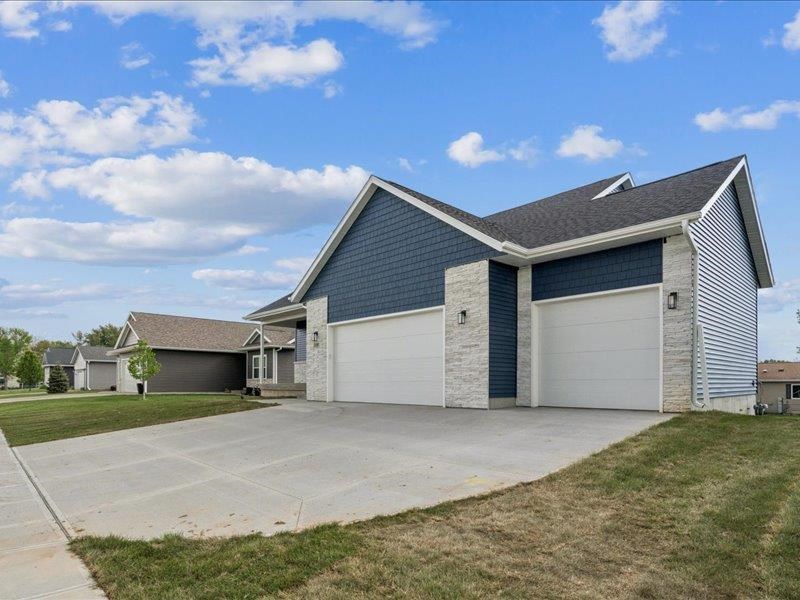 114 Cherry Lane Riverside IA 52327