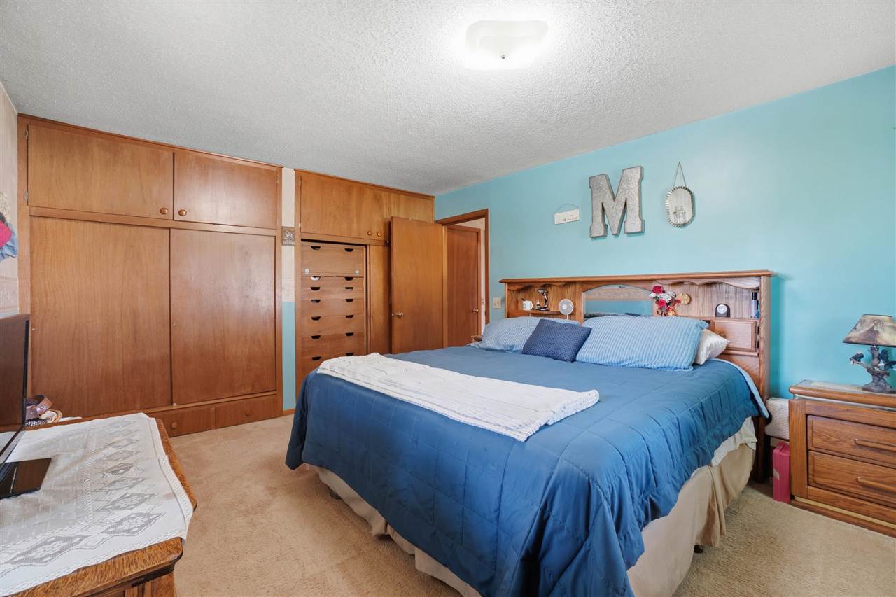 2121 Hwy 6 Trail Marengo IA 52301
