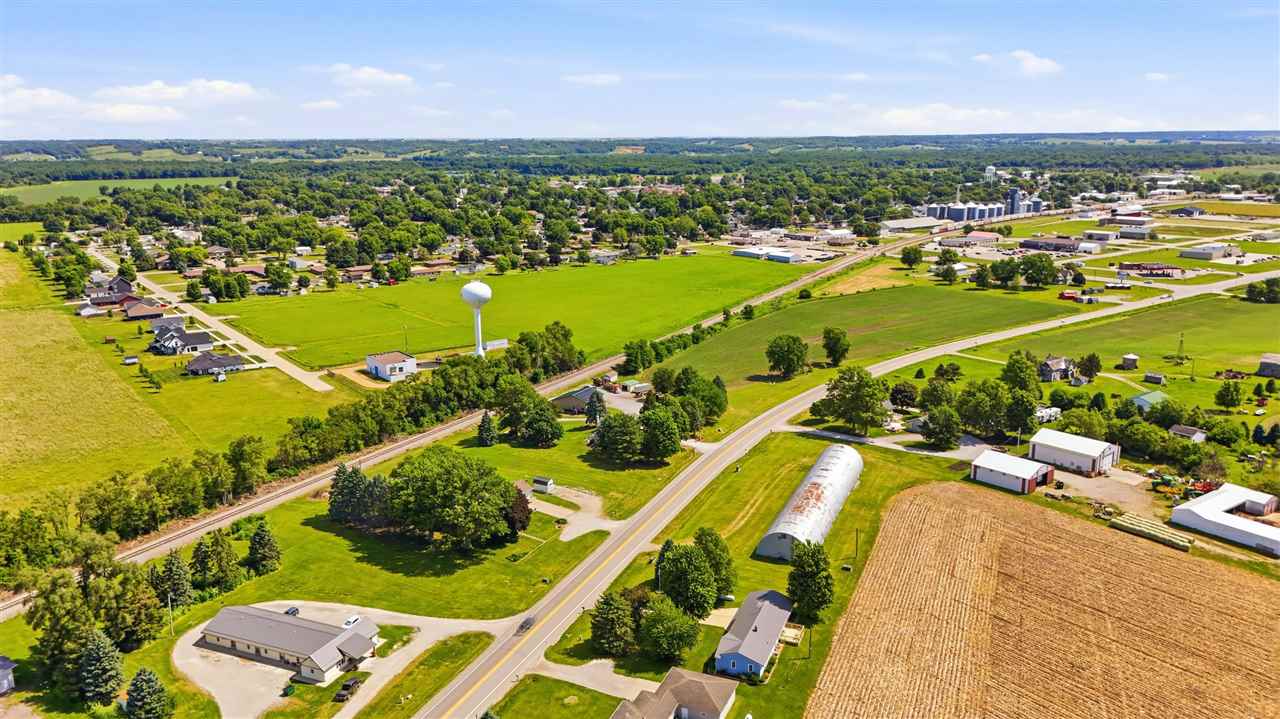 2121 Hwy 6 Trail Marengo IA 52301