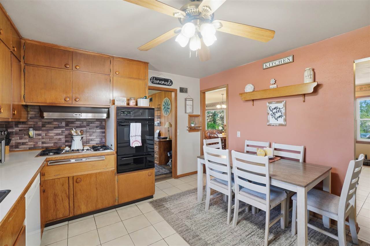 2121 Hwy 6 Trail Marengo IA 52301