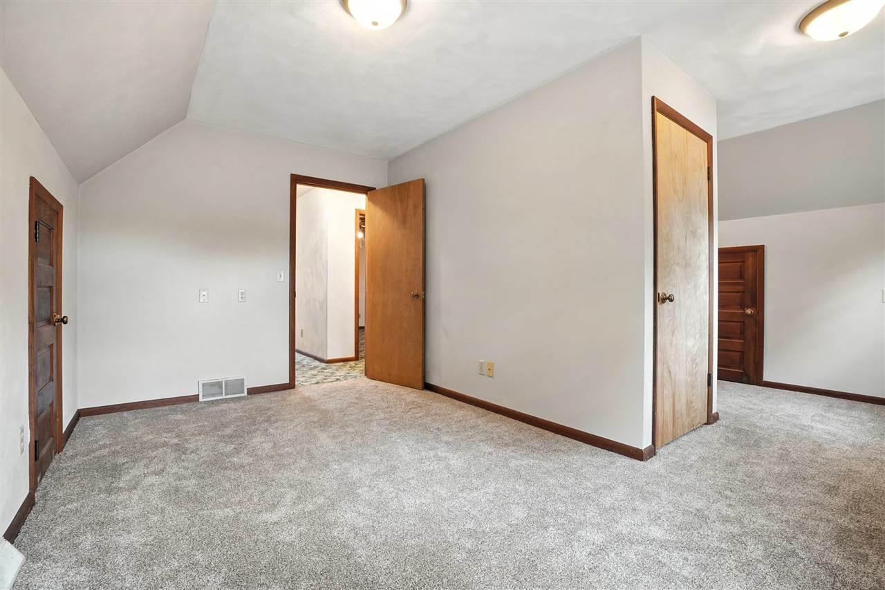 1470 520th Street SW Kalona IA 52247