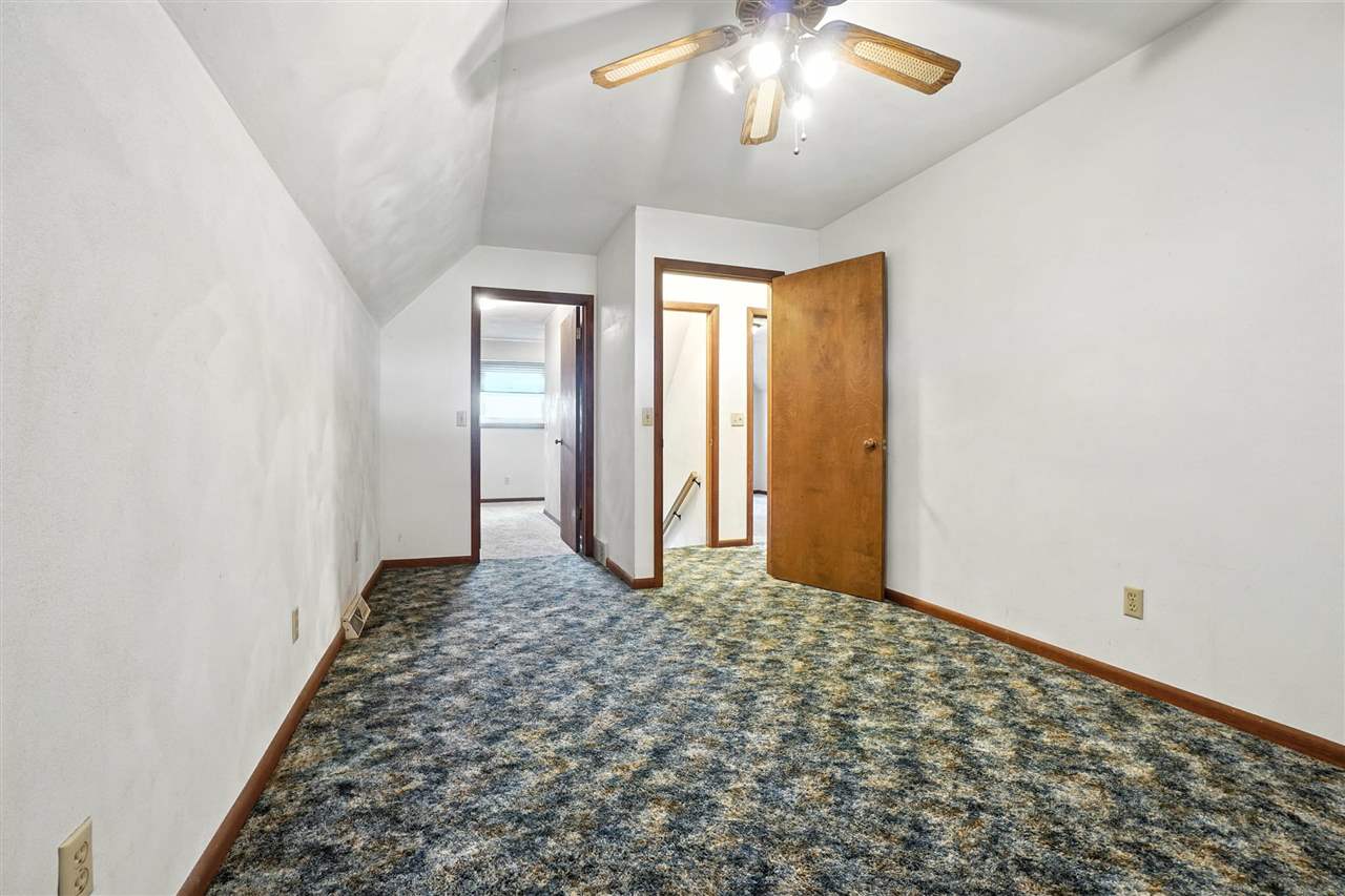 1470 520th Street SW Kalona IA 52247