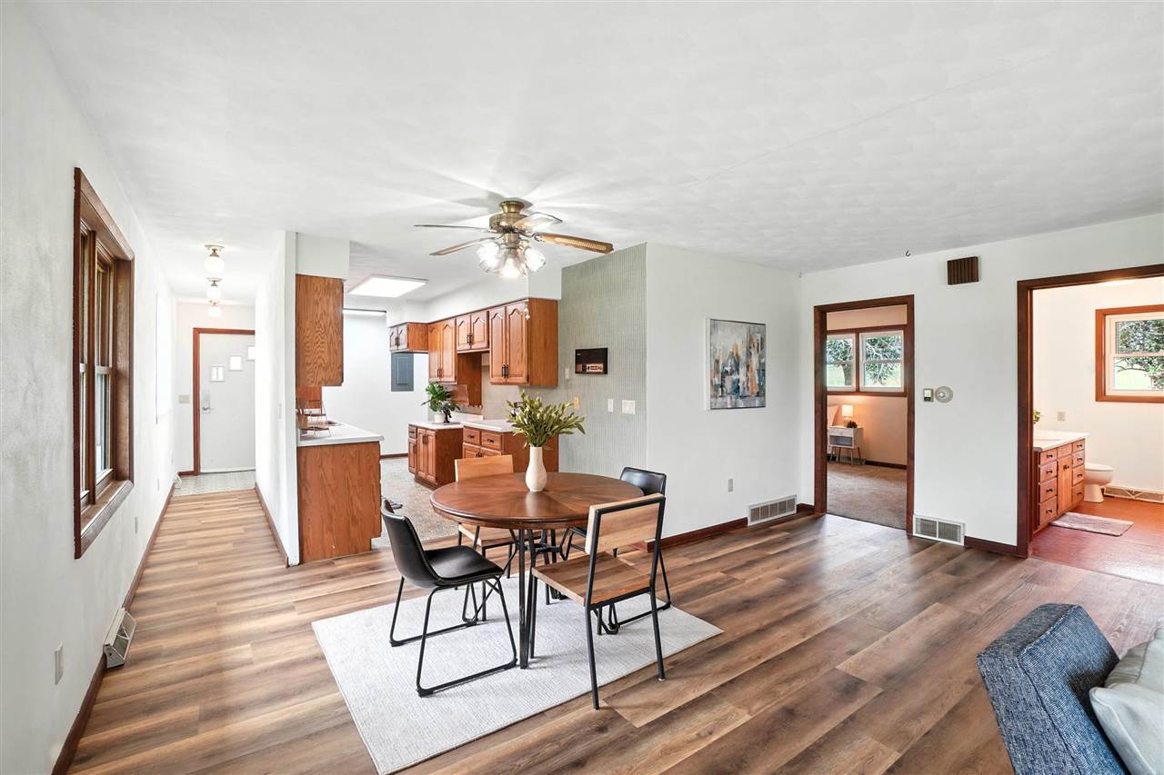 1470 520th Street SW Kalona IA 52247