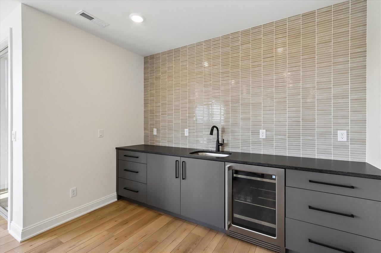 938 Heron Place Iowa City IA 52245
