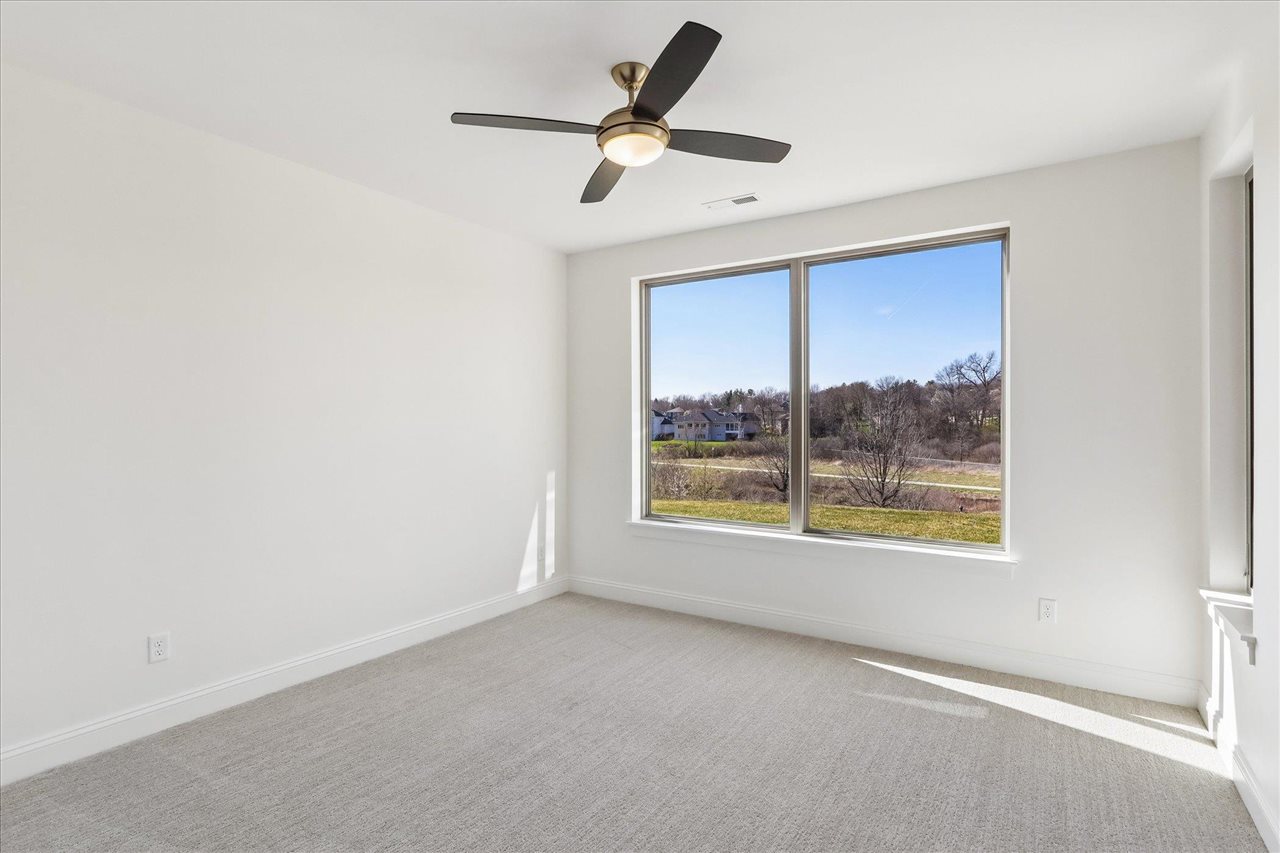 938 Heron Place Iowa City IA 52245