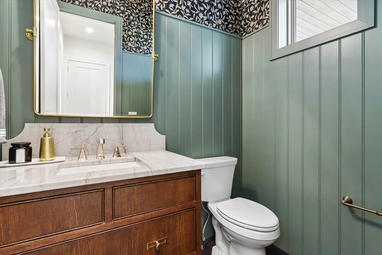 938 Heron Place Iowa City IA 52245