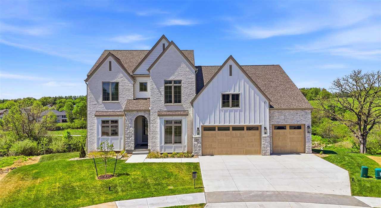 938 Heron Place Iowa City IA 52245