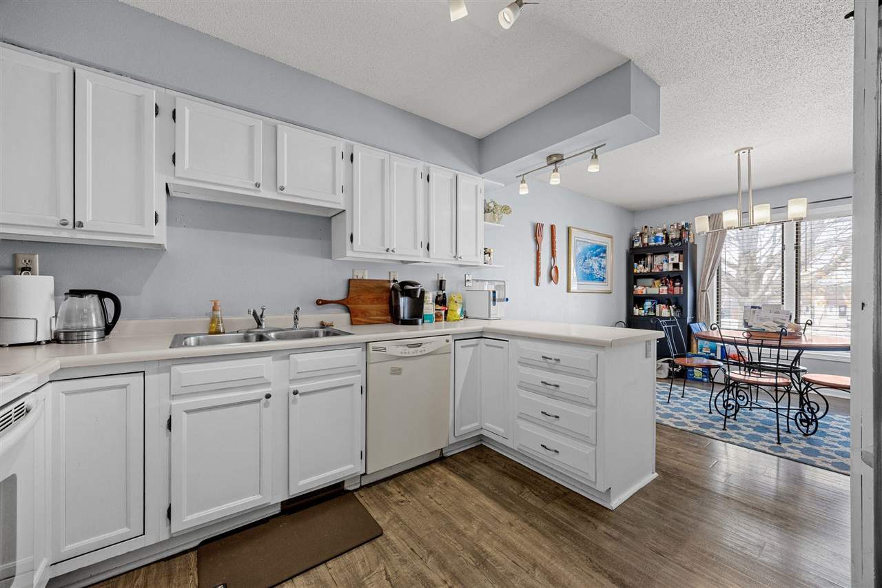 40 Gryn Court Iowa City IA 52246
