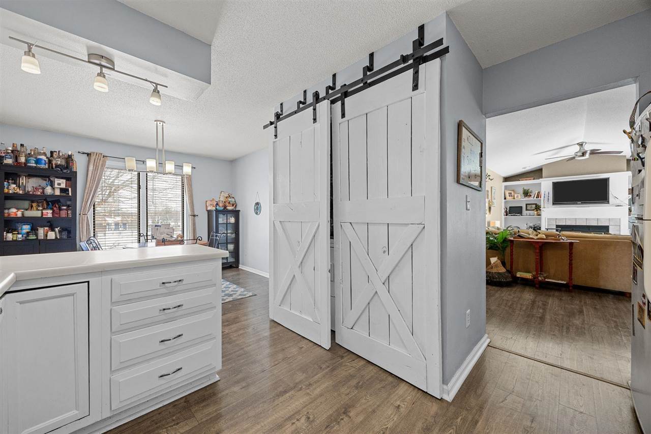 40 Gryn Court Iowa City IA 52246