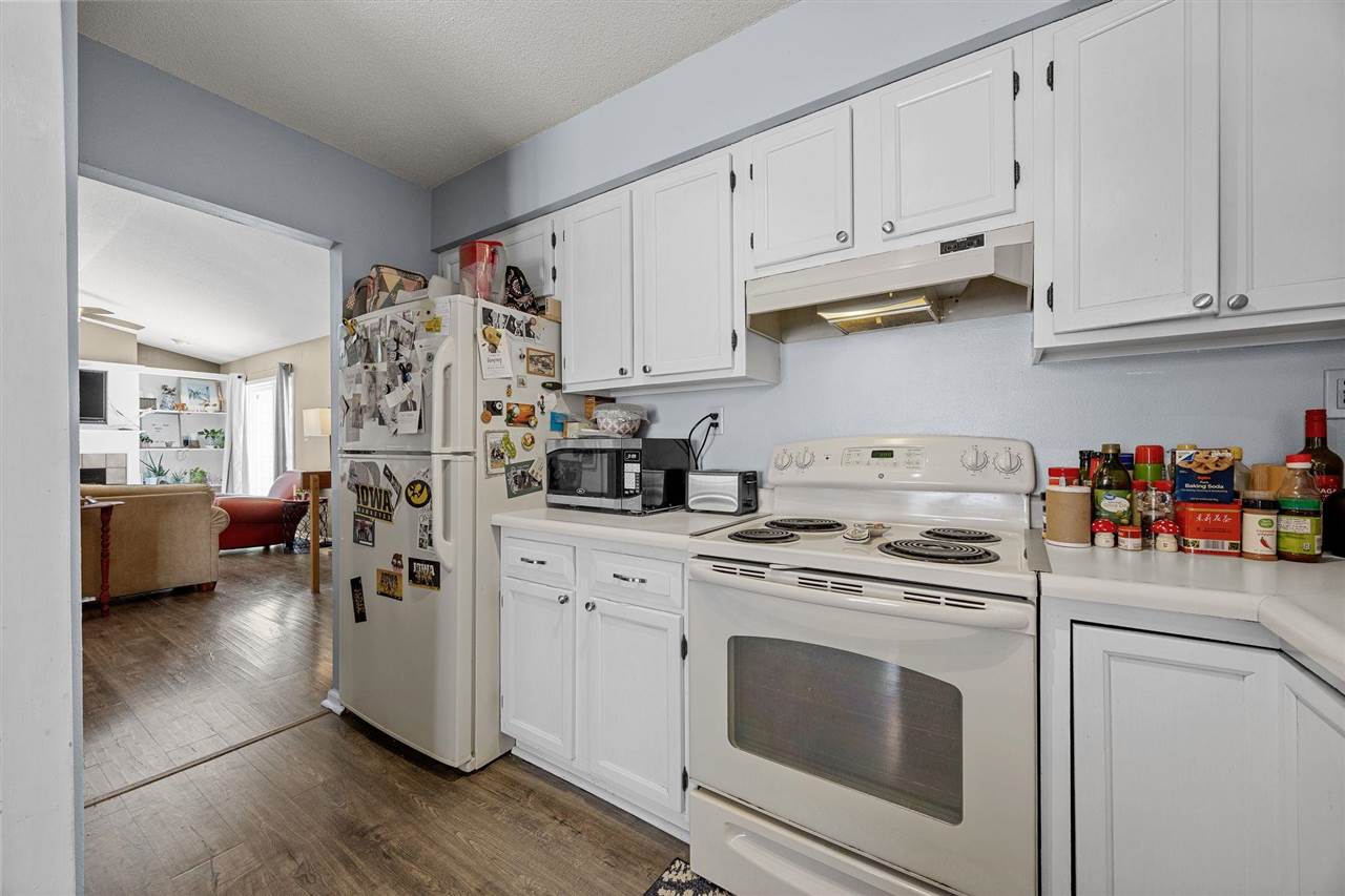 40 Gryn Court Iowa City IA 52246