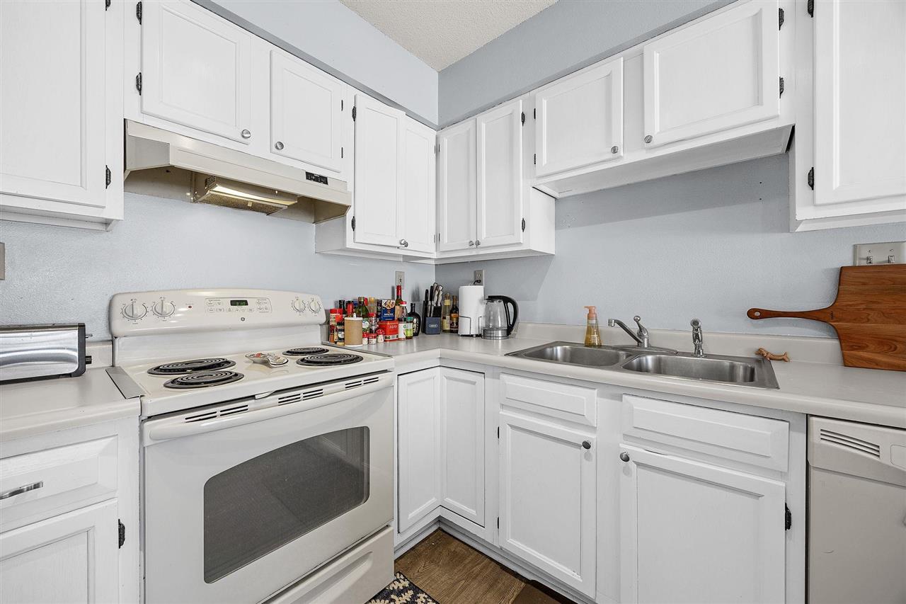 40 Gryn Court Iowa City IA 52246