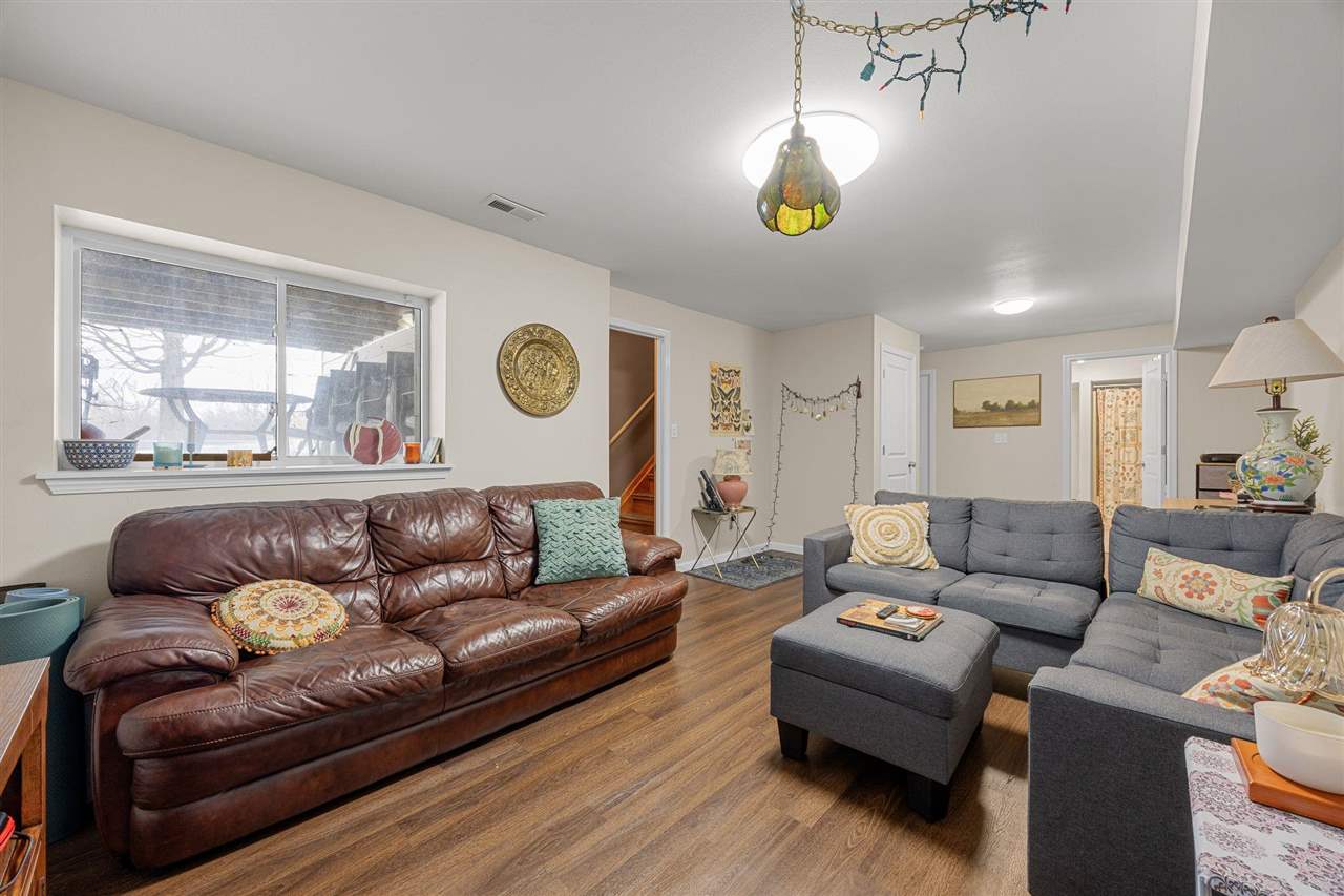 40 Gryn Court Iowa City IA 52246