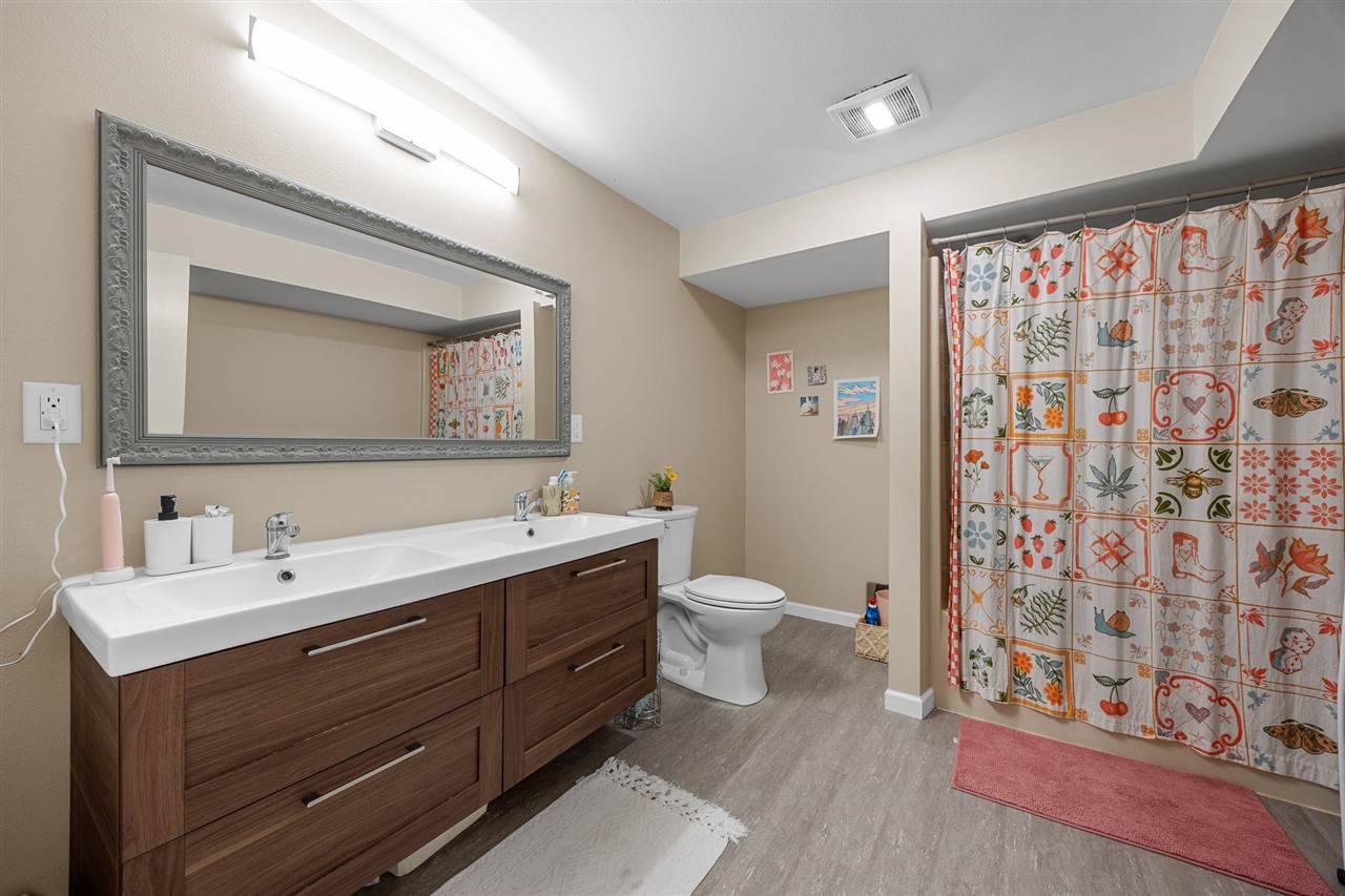 40 Gryn Court Iowa City IA 52246