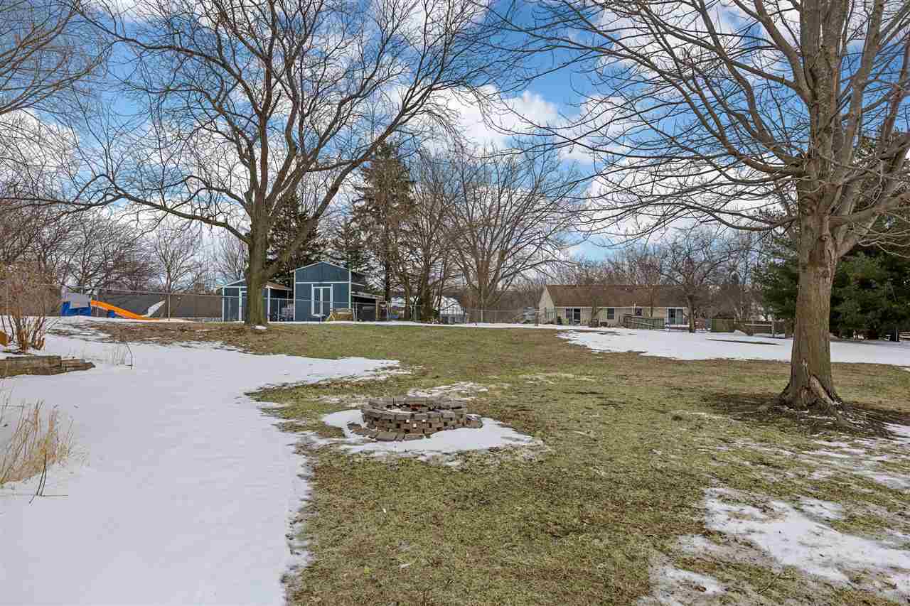 40 Gryn Court Iowa City IA 52246