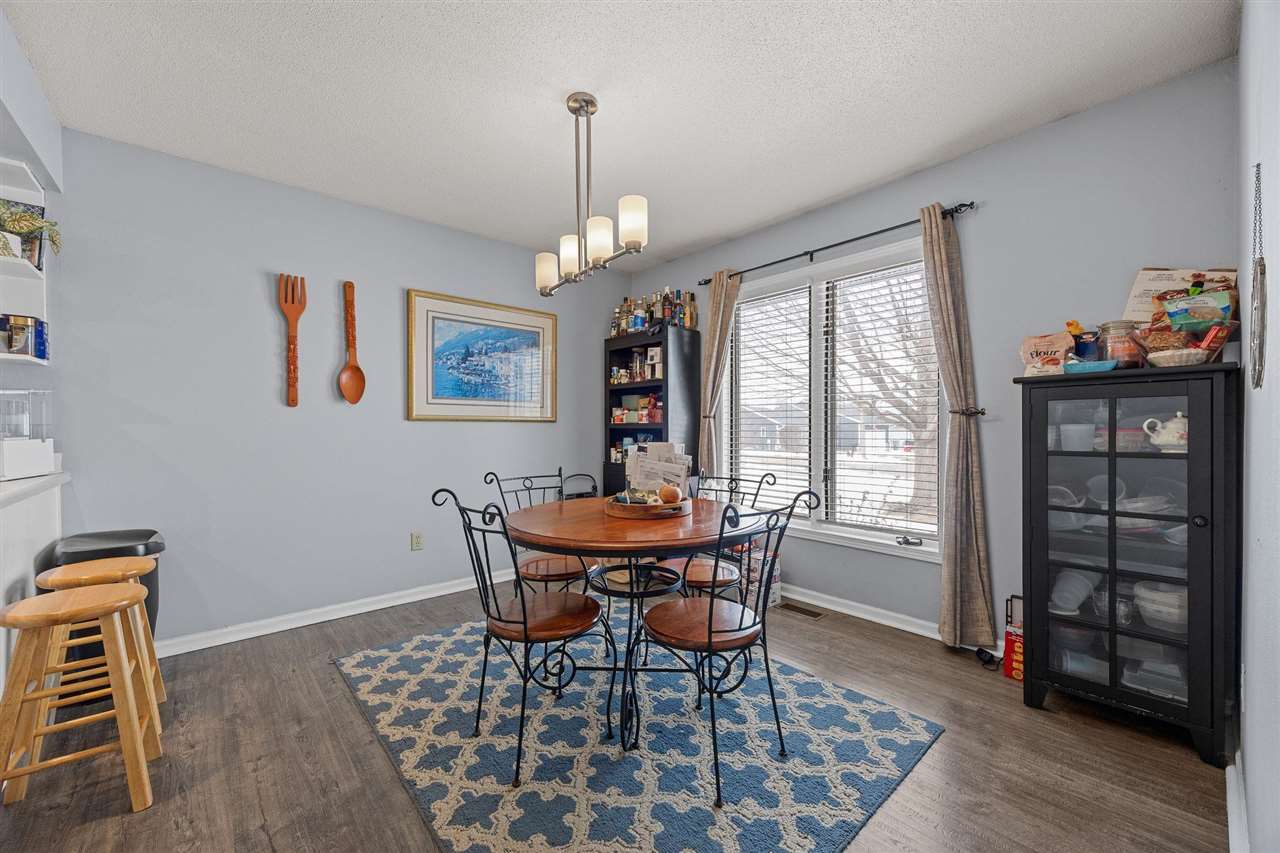40 Gryn Court Iowa City IA 52246