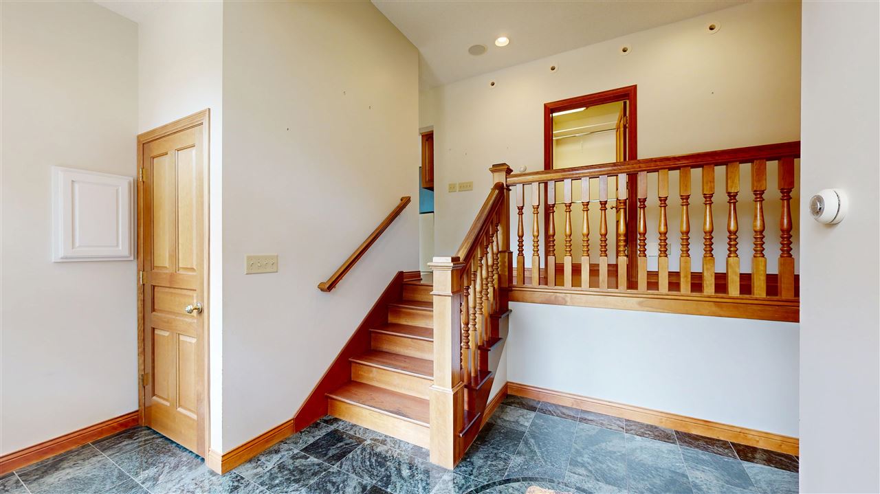 1231 E College Street Iowa City IA 52245