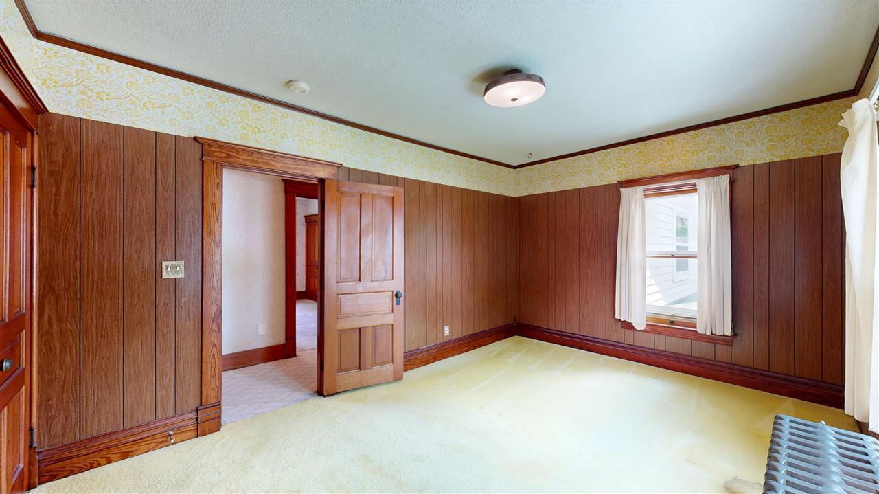 1231 E College Street Iowa City IA 52245