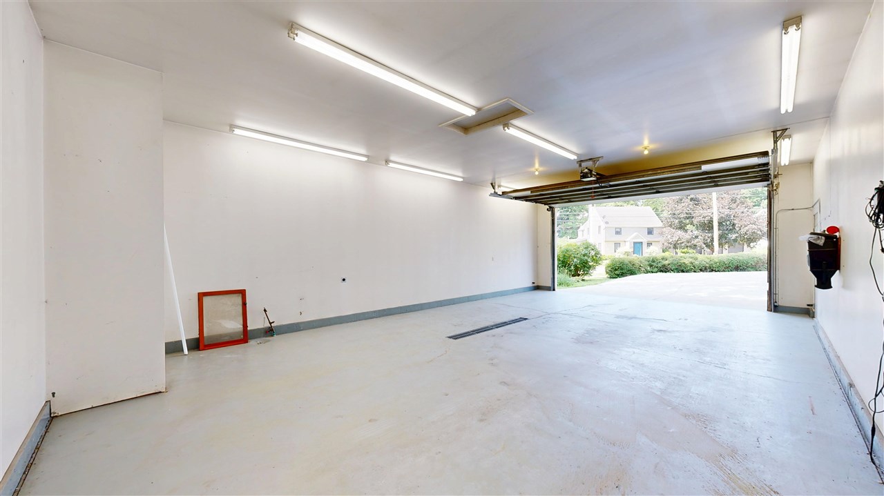 1231 E College Street Iowa City IA 52245