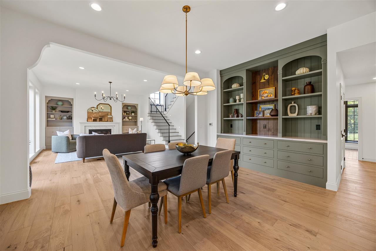 679 Allison Way Iowa City IA 52245