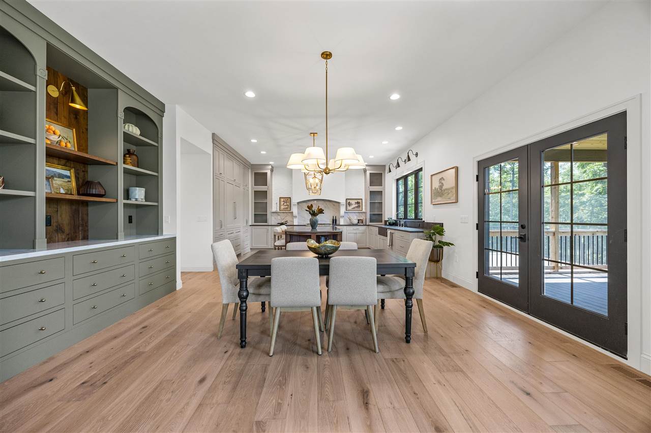 679 Allison Way Iowa City IA 52245