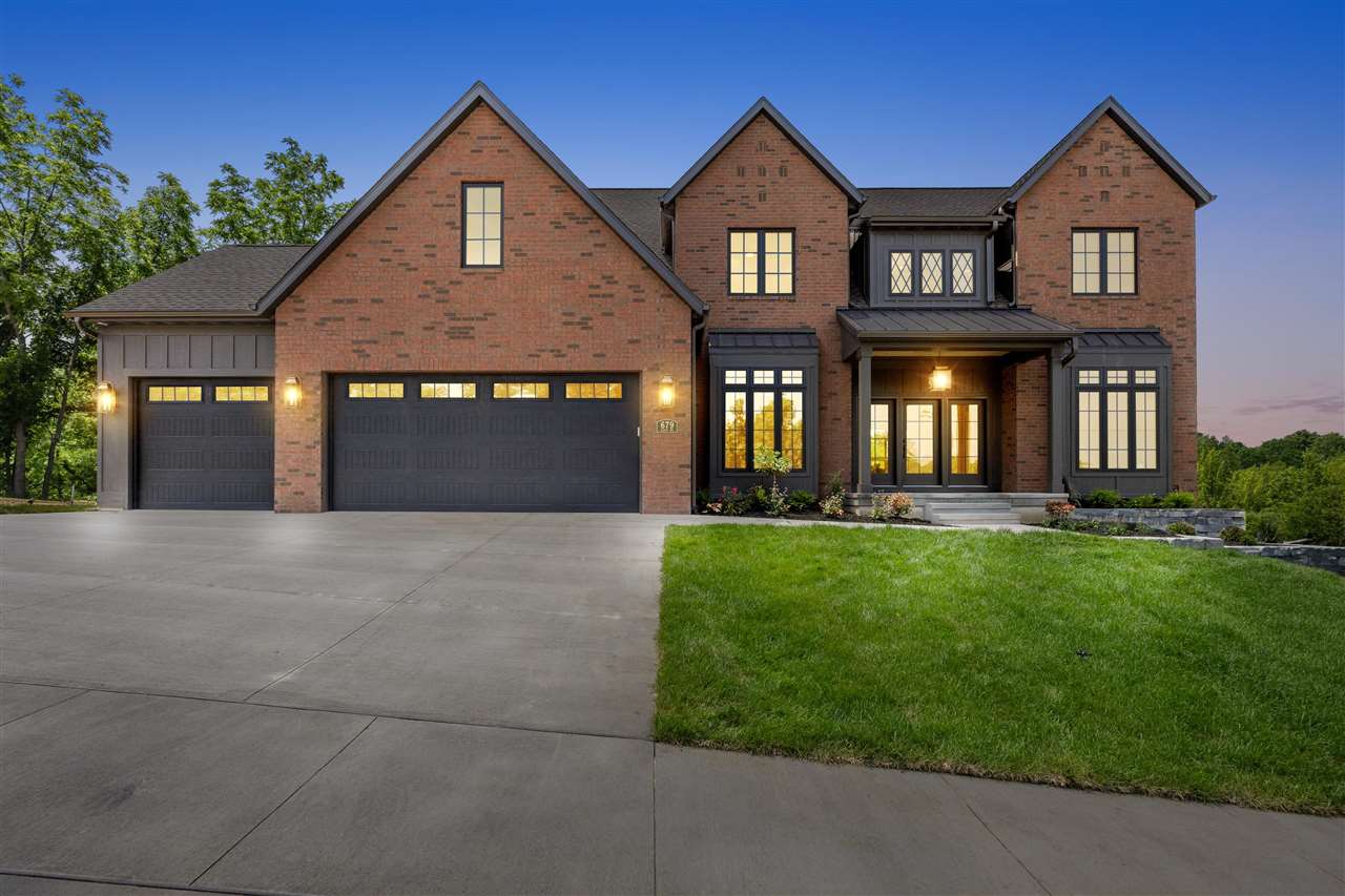 679 Allison Way Iowa City IA 52245