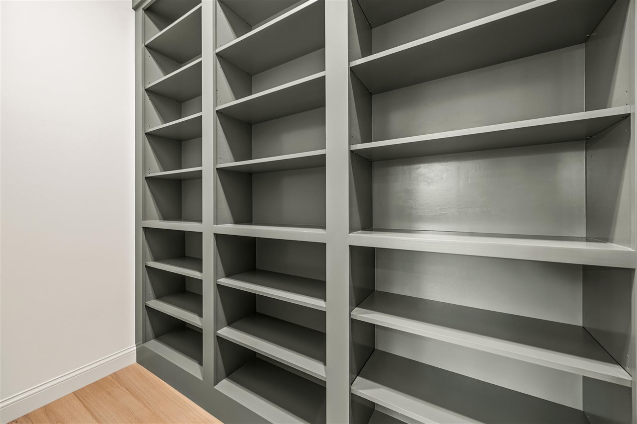 679 Allison Way Iowa City IA 52245