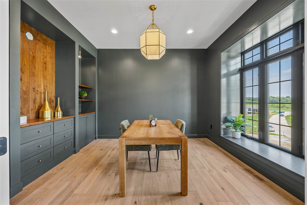 679 Allison Way Iowa City IA 52245