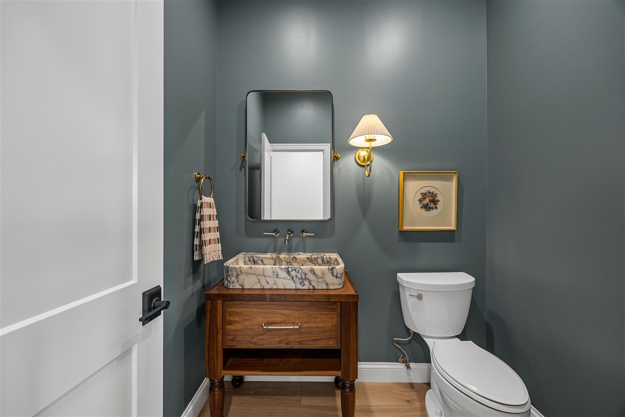 679 Allison Way Iowa City IA 52245