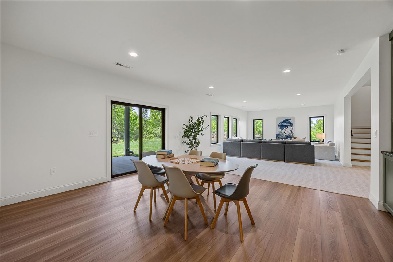 679 Allison Way Iowa City IA 52245